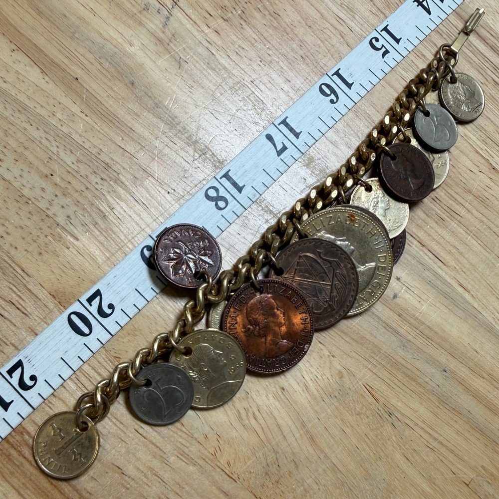 Vintage Coin Charm Bracelet Gold Tone International Currency 1960s - Picture 2 of 13